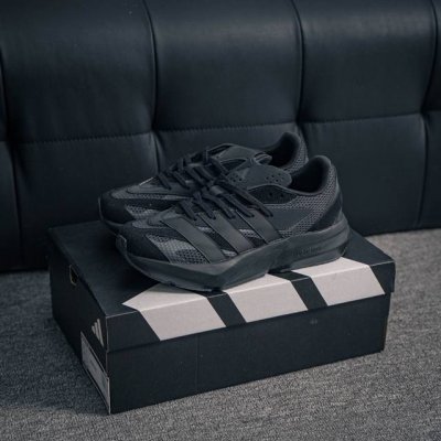 Core Private Adidas Lightblaze Mer Adidas Breathable Running Shoes Item No.: Jh6