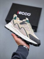 Ecco Men's Sports Casual Shoes Thick-Soled Agan Shoes Retro Running Shoes Waffle