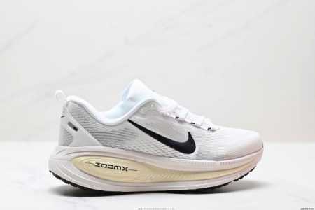 Corporate Nike Vomero 18 Nike Comfort Shock Absorption And Non-Slip Low-Top Runn - Click Image to Close
