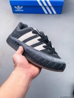 Features A Color-Fast Suede Leather Upper And Durable Rubber Outsole. The Highly
