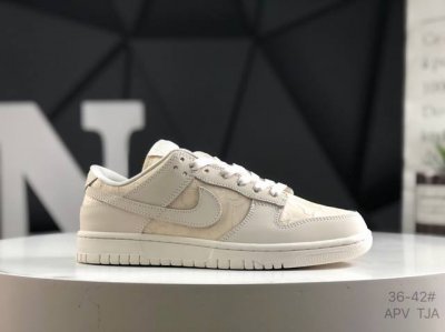 Nike Dunk Low Skate Shoes Sb Series Classic Versatile Casual Sports Shoes With T