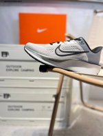 Nike Zoom Quest 6 Moon Landing Running Shoes Moon Landing Needle Eye Mesh Breath