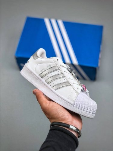 Accessories Lost Buckle 10 Adidas Originals Superstar Classic Shell Head Officia