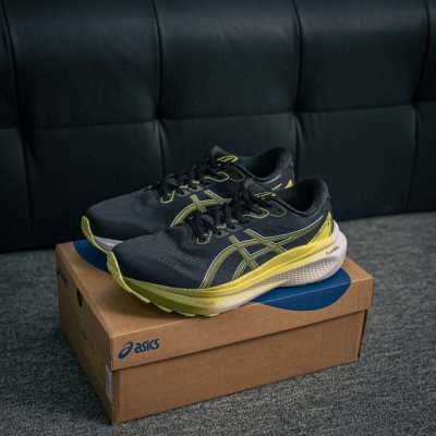 Core Private Asics Gel-Kayano 30 Minimalist, Versatile, Comfortable, Durable, Br
