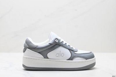 Company-Grade Alo Yoga Recovery Mode Versatile Lightweight Slip-On Sneakers With