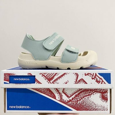 Special G Version Nb Foot-Protecting Beach Sandals With Two Velcro Straps At The