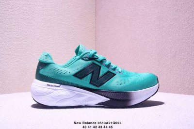 Company-Grade New Balance W880 Series Retro Dad-Style Casual Running Shoes The 8