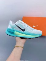 Nike Vomero 18 Thick-Soled Height-Increasing Dad-Style Running Shoes. The All-Ne