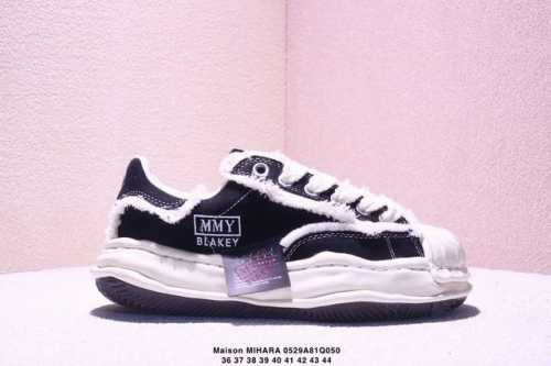 Company-Level Shawn Yue's Favorite Item Retro Dissolving Style Japanese Concept