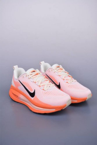 Nike Air Zoom Vomero 18 New Technology Advance Original Shoe Development Sports
