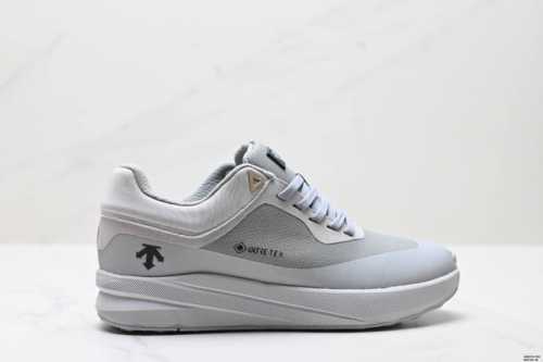 Corporate-Level Descente Boa Dual Is Urban Commuter Gore-Tex Fashionable, Comfor