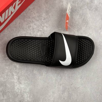 Local Core Private Company-Level Nike Benassi Swoosh Nike Lifestyle All-Match Su
