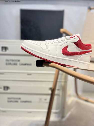 Company-Level Top-Layer Leather Jordan Air Jordan 1 Low Aj1 Low-Top Series Baske