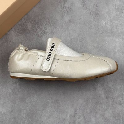 Local Core Private Miu Miu Early Spring New Arrival Runway New Arrival Slip-On M