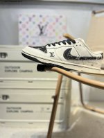 lv X Nike Sb Dunk Low Made In A Big Factory Highly Recommend The New Color Sc
