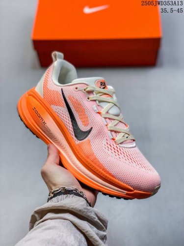 Nike Vomero 18 Nike Comfortable Cushioning And Slip-Resistant Low-Top Running Sh