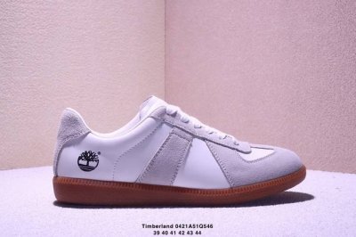 Price: Introduction: Timberland Timberland Low-Top Outdoor Casual Shoes, Super H