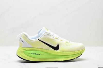 Company-Grade Nike Vomero 18 Nike Comfortable Shock Absorption Anti-Slip Low-Top