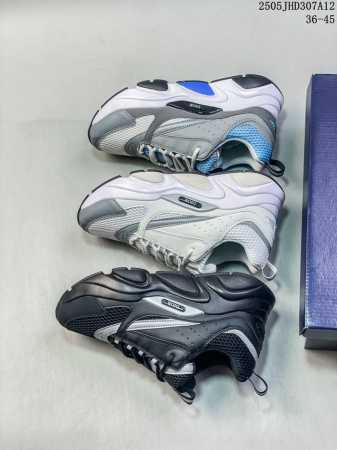 Dior, The Luxury Brand, Exudes High-End Elegance. Dior Low-Top Sneakers In A Ret - Click Image to Close