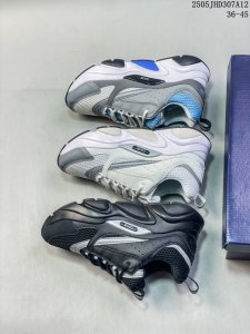 Dior, The Luxury Brand, Exudes High-End Elegance. Dior Low-Top Sneakers In A Ret