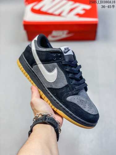 Real Label With Half Size Nike Sb Dunk Low Sb Series Dunk Series Retro Low-Top C