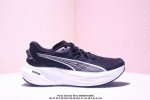 Puma Deviate Nitro 3 Puma Low-Top Casual Running Shoes, Made From Fabric Materia