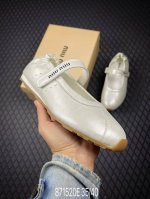 Miu Miu Spring New Arrival Runway New Arrival Slip-On Mary Jane Ballet Flats Off