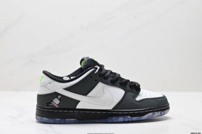 Company-Grade Nike Dunk Low Dunk Series Retro Low-Top Casual Sports Skateboard S