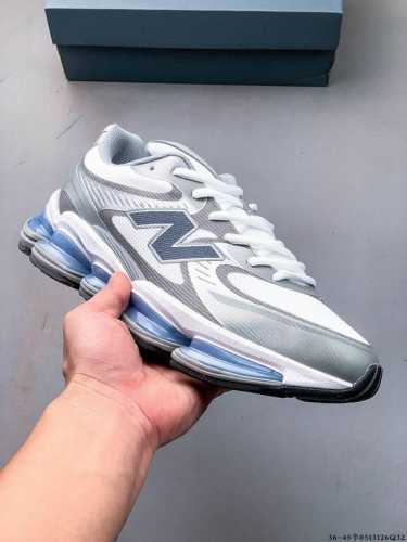 New Balance Nb U 0Ea Sports Running Shoes.This Classic Reissue Model Incorporate
