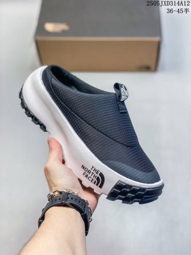 Outdoor Light Traveler Footwear, Renowned Outdoor Brand - The North Face Never S