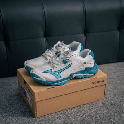 Core Private Mizuno Wave Lightning Z8 Comfortable, Non-Slip And Wear-Resistant L