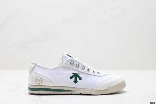 Company-Level Descente Chron Series Unisex Chron Retro Sports Casual Shoes Canva