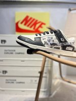 Nike Sb Dunk Low, Produced By A Major Factory, Highly Recommended, New Colorway,