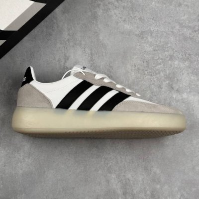 Local Core Private Adidas Barreda Decode Adidas Low-Top Gray, White, Black Comfo