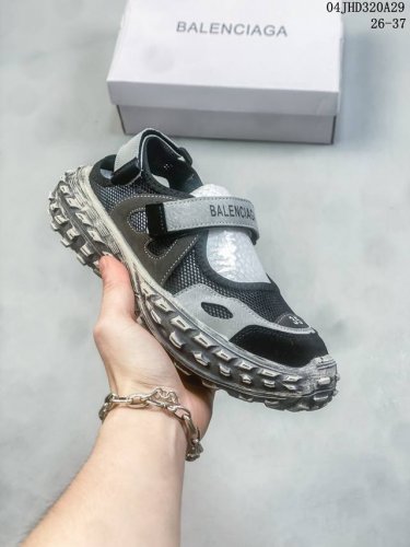 Balenciaga Luxury Retro Sandals Balenciaga Durian Sole Sandals Balenciaga 2024 N