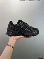 Company-Level New Balance Vintage Running Shoes New Balance 740 Series New Balan