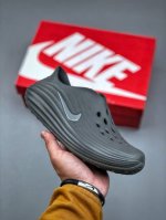 Nike Reactx Rejuven8 Summer Wear Sandals Nike Clogs Are Made Of Soft And Resilie