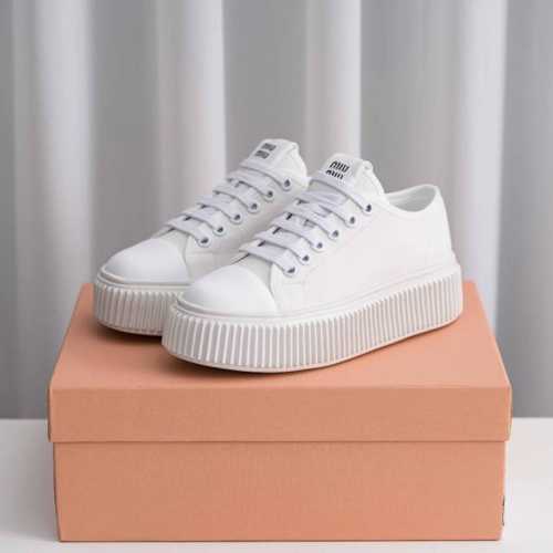 Core Private Miumiu 2025 Early Spring Fashion New Product, Thick-Soled Lightweig