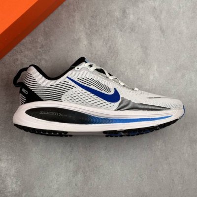 Local Core Private Company-Level Nike Vomero 18 Nike Comfortable Shock-Absorbing