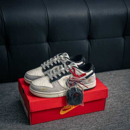Core Private Nike Dunk Full Set Of Original Lasts And Original Molds To Create A