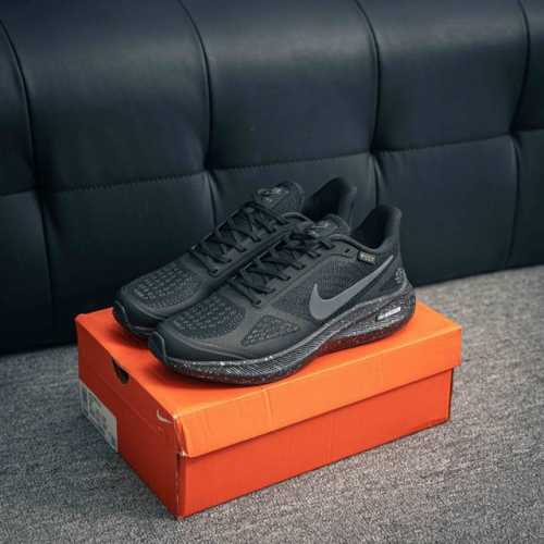 Core Private Nike Gore-Tex Knitted Upper Casual Sports Jogging Shoes, Soft And C