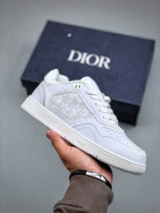 Dior Dior Mesh Sneaker New Colorway Fall New Arrival Reinterpreting The Classic