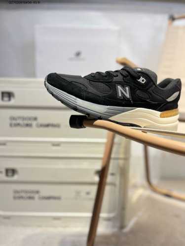 Nb992 New Balance Made With Taiwanese Pigskin And Breathable Mesh Material, This