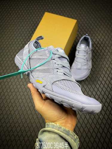 c Corporate-Level New Balance Issey Miyake X New Balance Mt10O Joint Model Ne