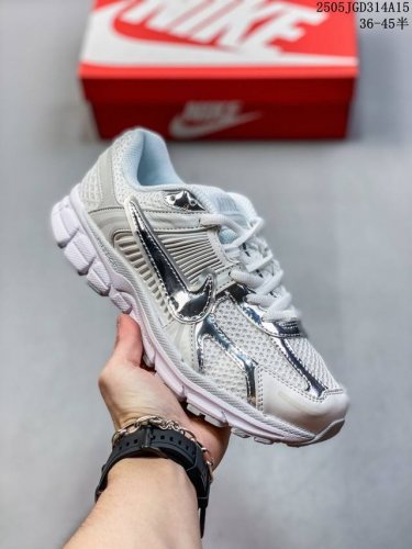 Genuine Nike Zoom Vomero 5 Marathon Retro Running Fifth Generation Leisure Sport