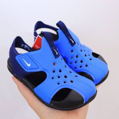 Nine-Grid Detail Image. High-Quality Nk Foot-Protecting Hole-Patterned Sandals.