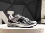 New Balance U1906 Series Retro Classic Dad Shoe Company-Level Retro Elements Lay