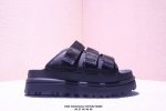 Introduction Ugg Goldenstar Popular Single Product Slippers Ugg Brand Has Become