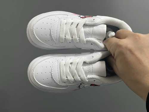 Nk New Air Force One Cartoon Low-Top Lace-Up Children's Casual Sneakers Size: 22