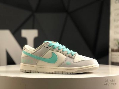 Top Layer With Half Size Nike Nk Sb Dunk Low *Gucci Collaboration Mr. Vera Desig